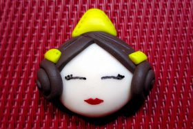Broche fallera