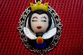 Colgante Madrastra Blancanieves